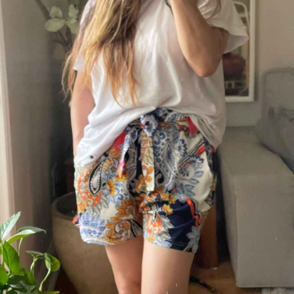 Women's Mid-Rise Paperbag satin type Shorts -